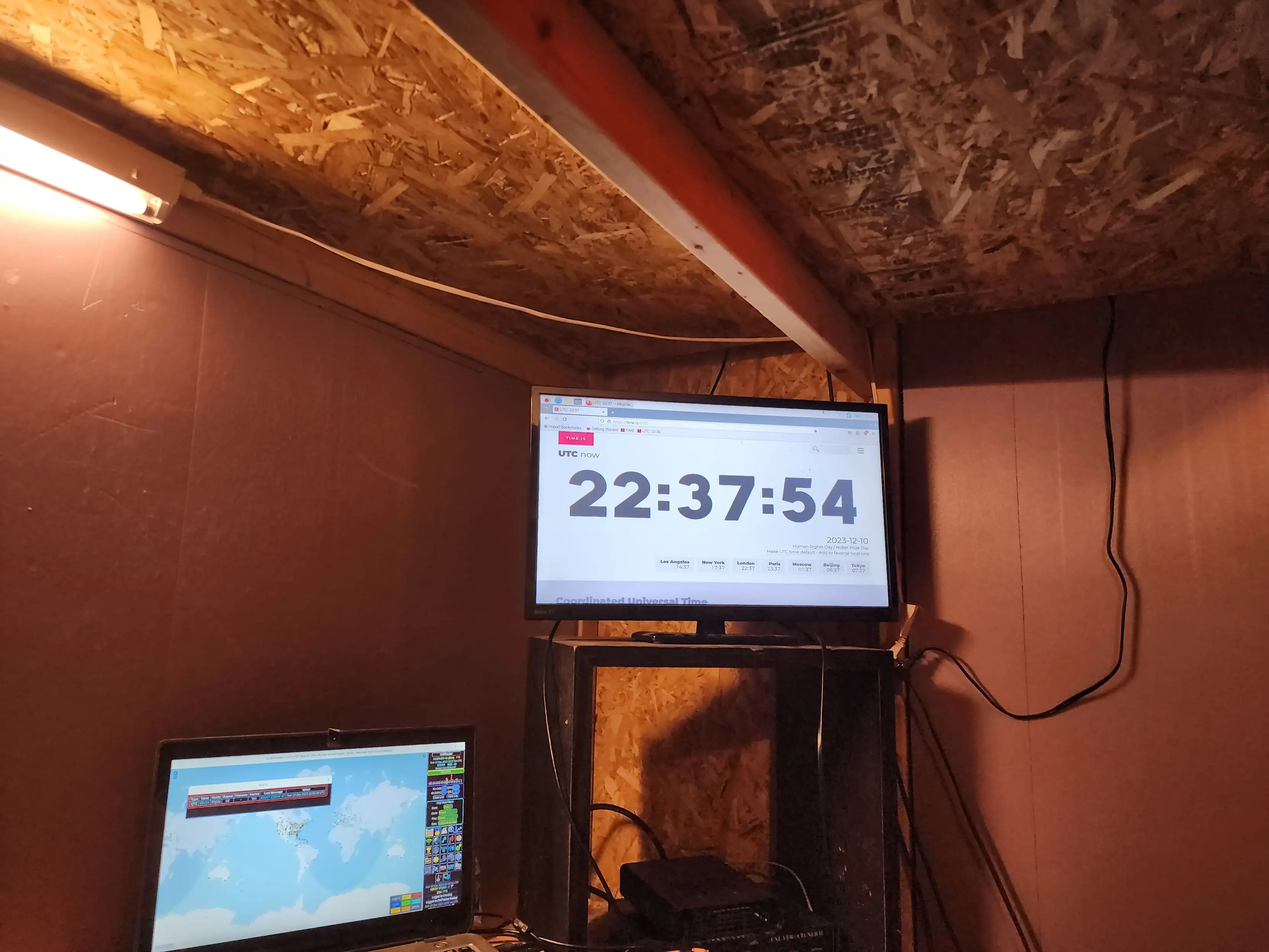 2023-12-11 UTC clock on mini TV connected to my Raspberry Pi v3